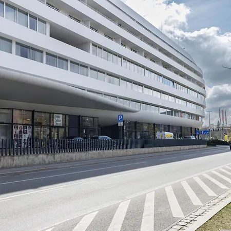 Apartamento Golden - Ovo Market Square *